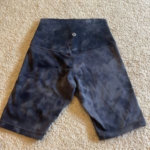 Lululemon biker shorts